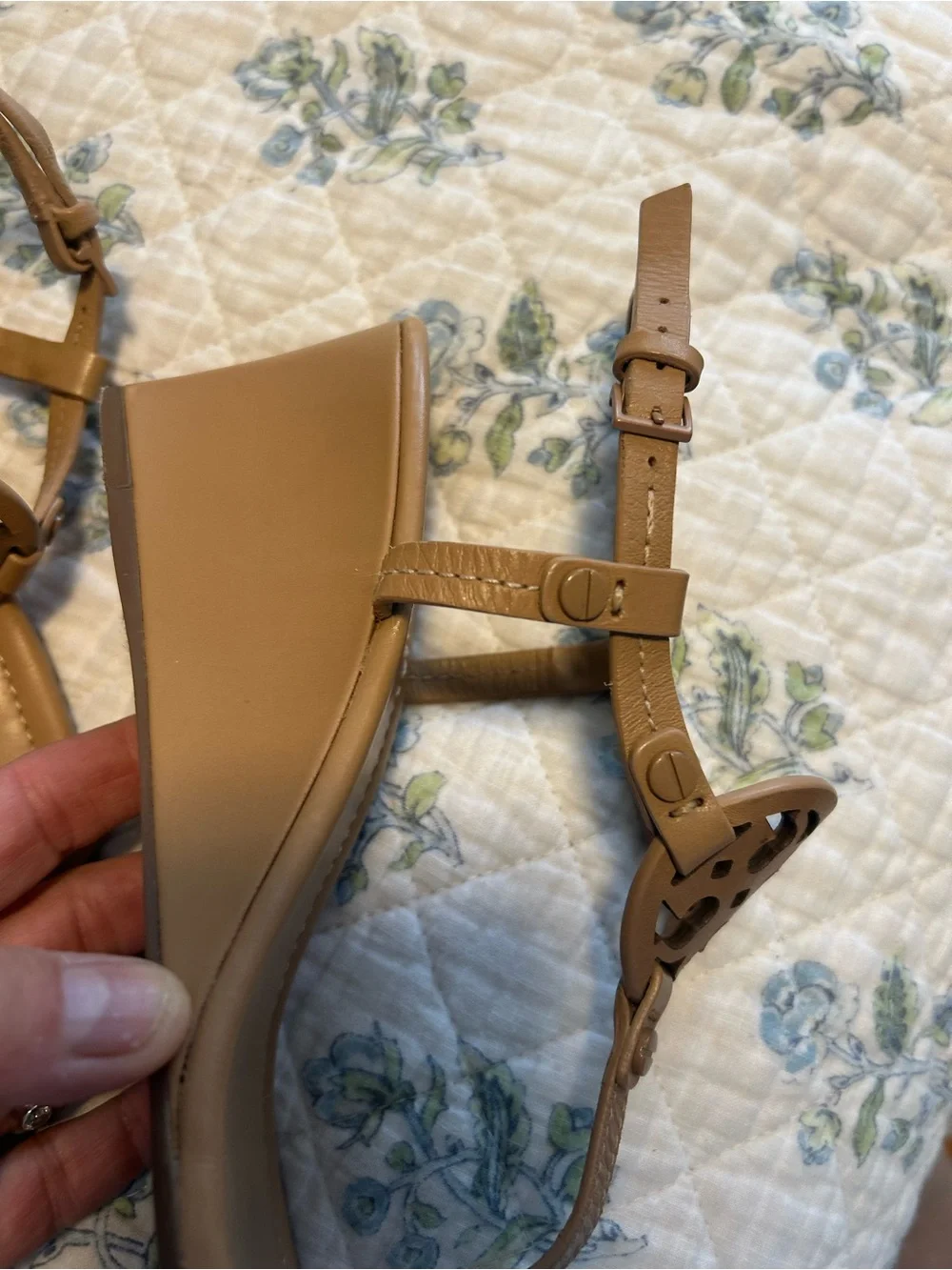 Tory Burch Tan Leather Logo T-Strap Sandals